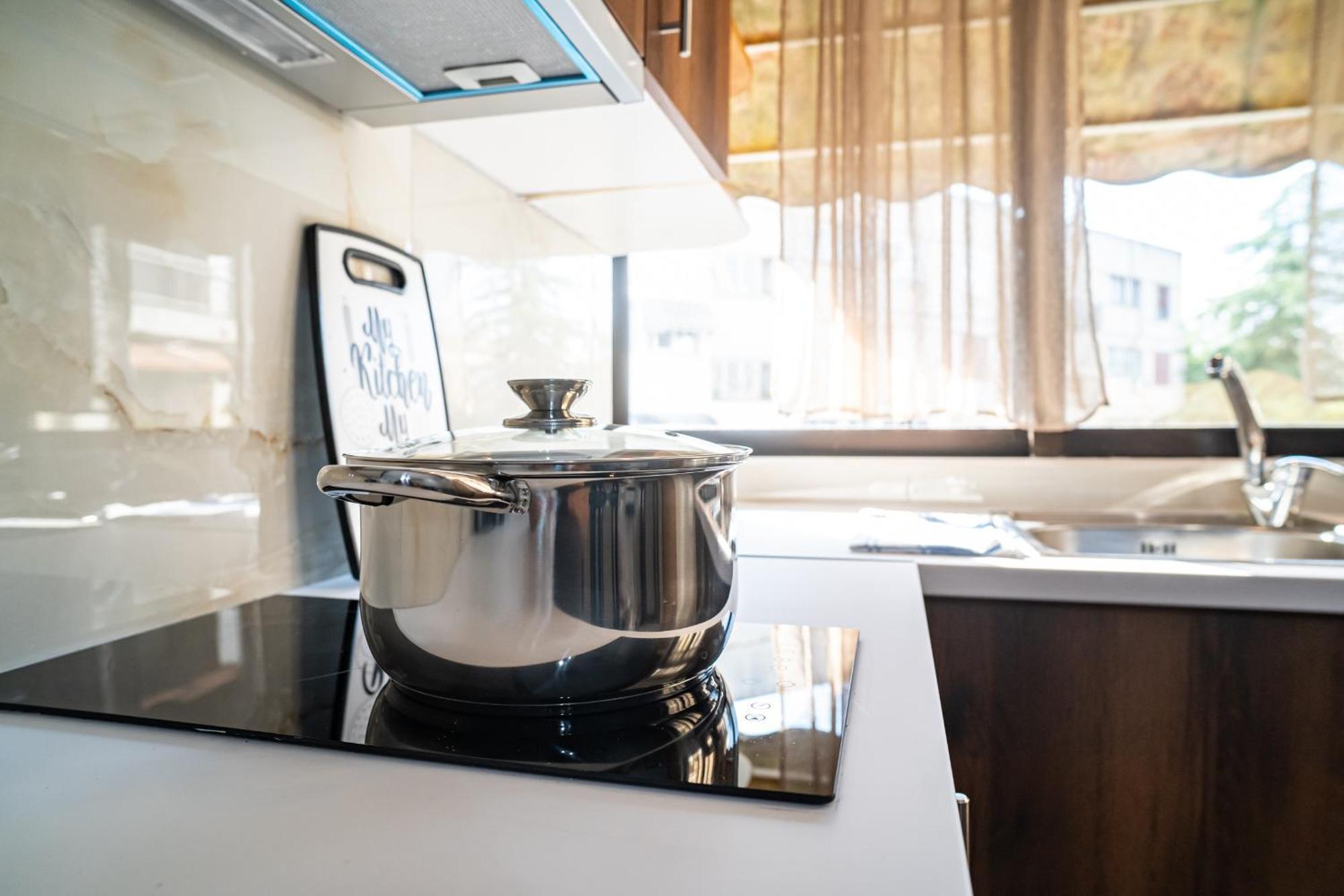 Feel Greek Hospitality #Θ006 Lägenhet Thessaloníki Exteriör bild